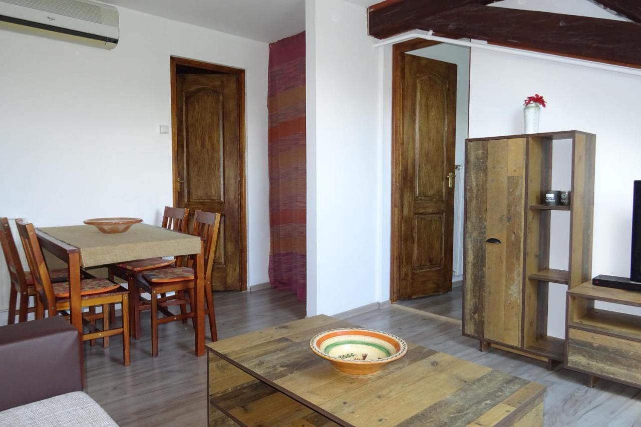 Magdalena Apartman エゲル エクステリア 写真