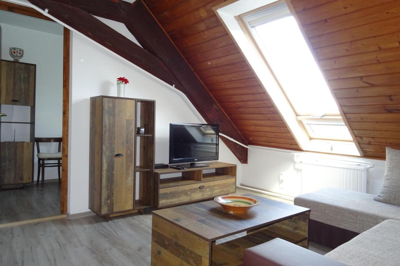 Magdalena Apartman エゲル エクステリア 写真
